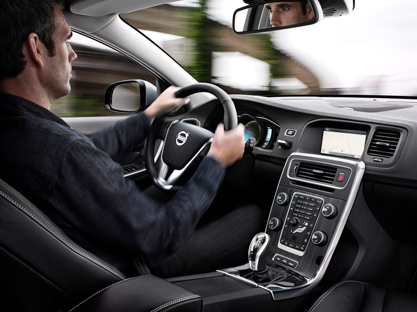 Volvo V60 Plug-in Hybrid lleno
