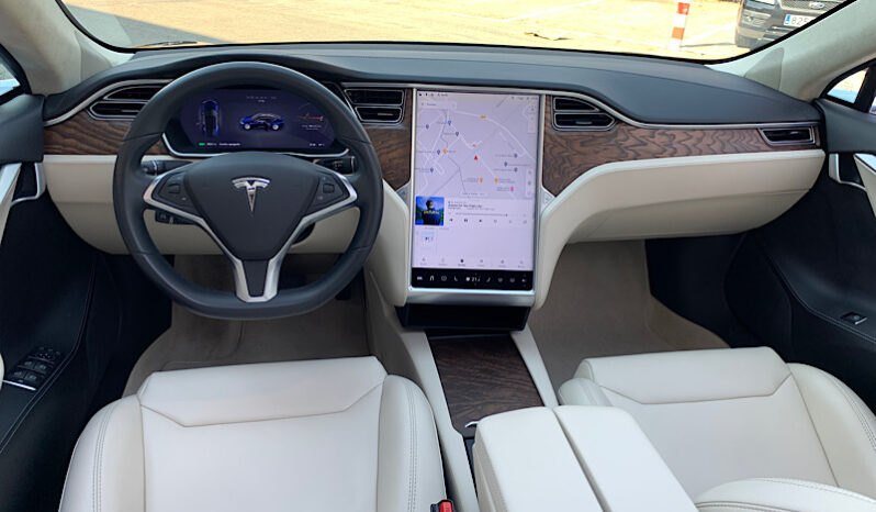 Tesla Model S 75 con Ap2.5 lleno