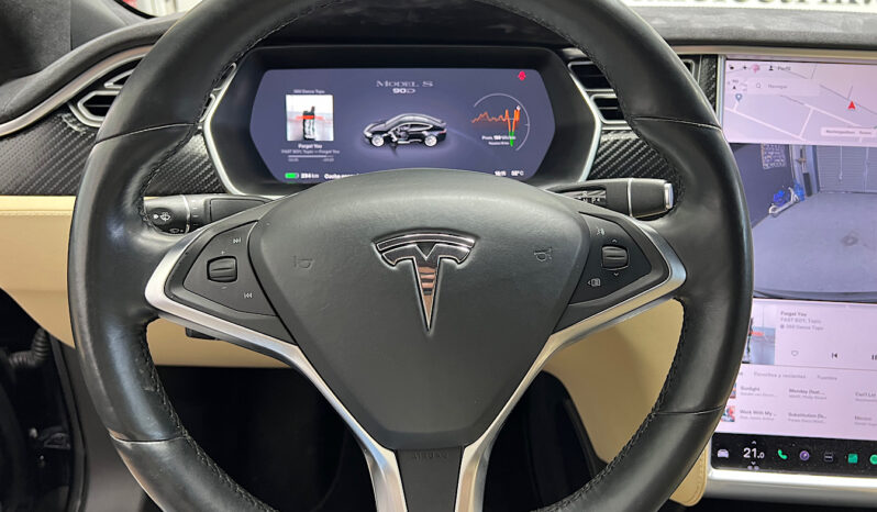 Tesla Model S 90D con Ap2 lleno