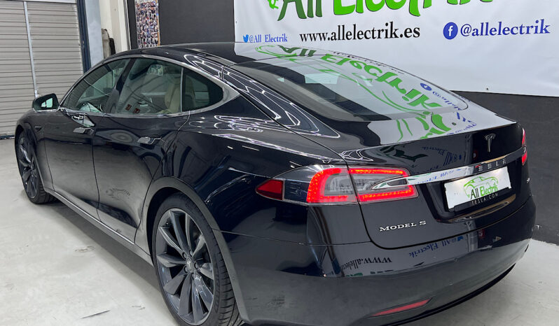 Tesla Model S 90D con Ap2 lleno