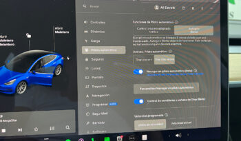 Tesla Model 3 Gran Autonomia AWD con FSD lleno