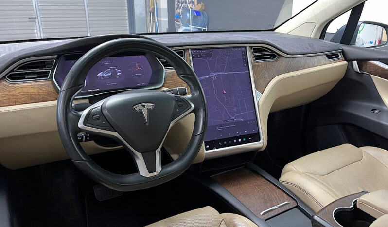 Tesla Model X 90D con Ap2.0 y SuC Gratis lleno