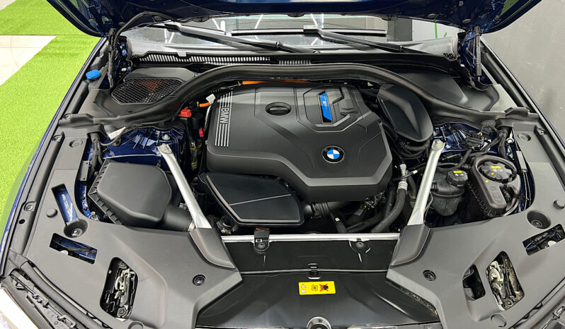 BMW 520e Hibrido Enchufable lleno