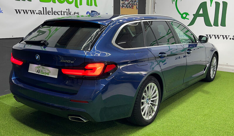 BMW 520e Hibrido Enchufable lleno