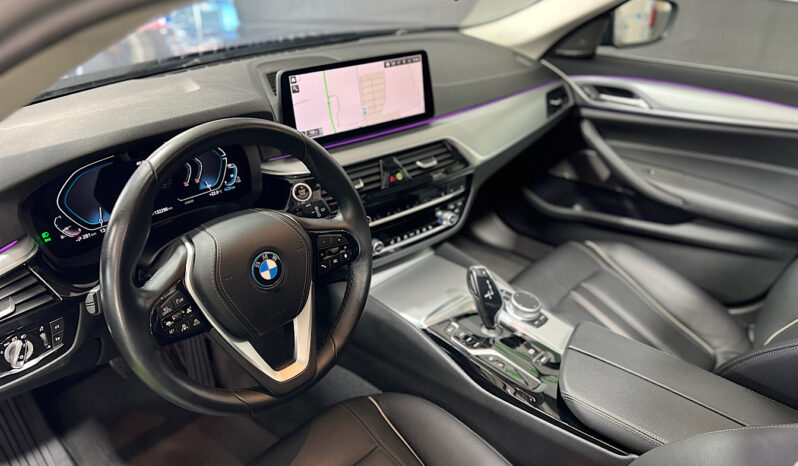 BMW 520e Hibrido Enchufable lleno