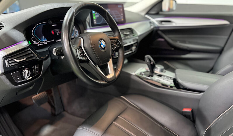 BMW 520e Hibrido Enchufable lleno