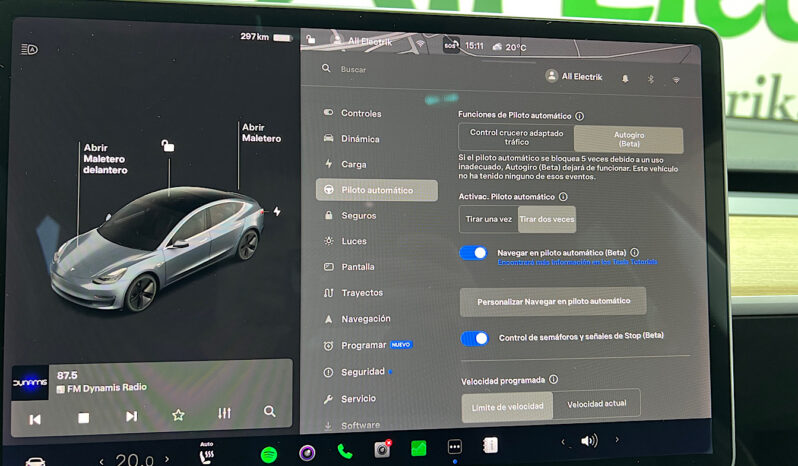 Tesla Model 3 Standard Plus con FSD lleno