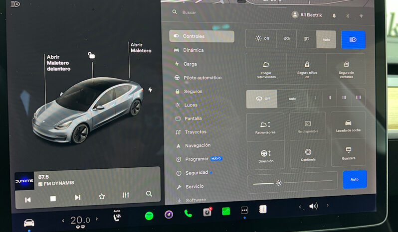 Tesla Model 3 Standard Plus con FSD lleno