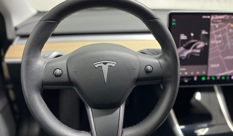 Tesla Model 3 Standard Plus con FSD lleno