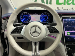 Mercedes Benz EQE 300 lleno