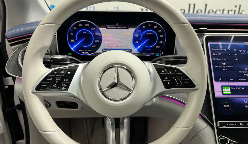 Mercedes Benz EQE 300 lleno