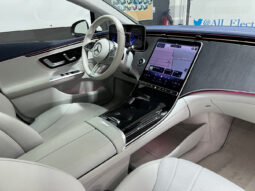 Mercedes Benz EQE 300 lleno