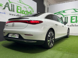 Mercedes Benz EQE 300 lleno