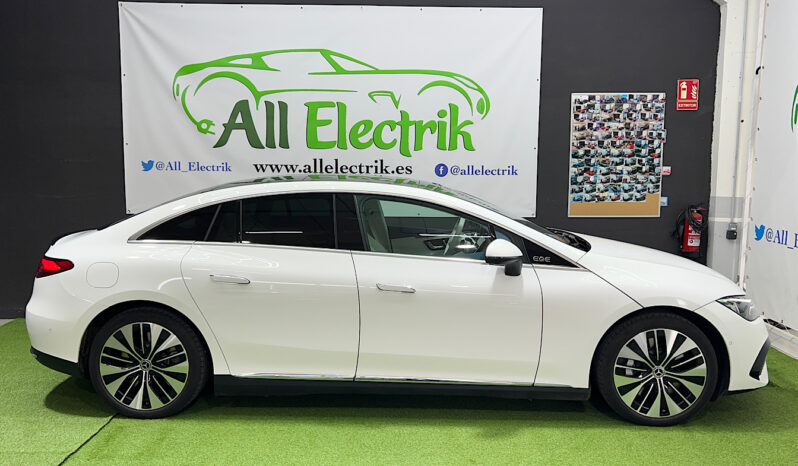 Mercedes Benz EQE 300 lleno