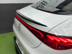 Mercedes Benz EQE 300 lleno