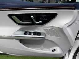 Mercedes Benz EQE 300 lleno