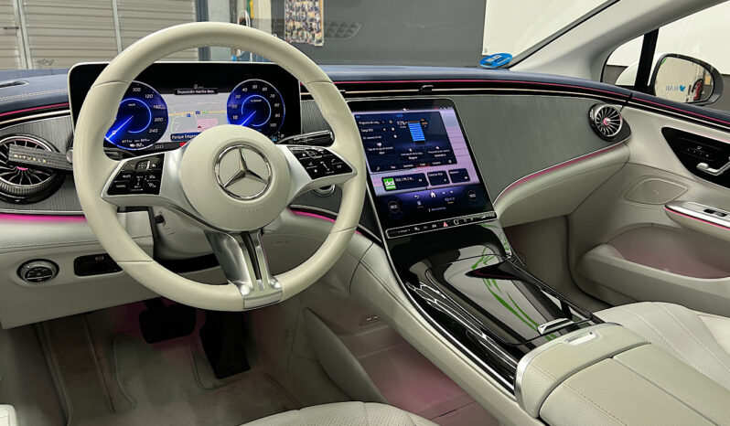 Mercedes Benz EQE 300 lleno