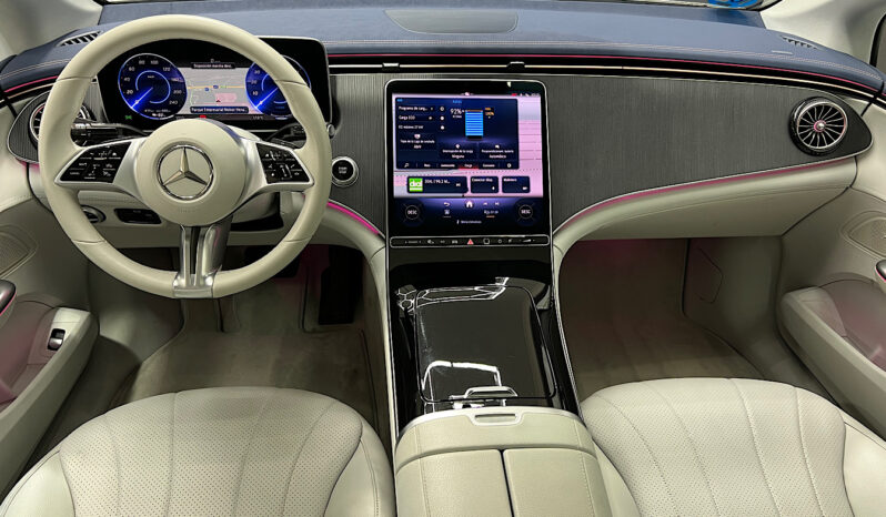 Mercedes Benz EQE 300 lleno