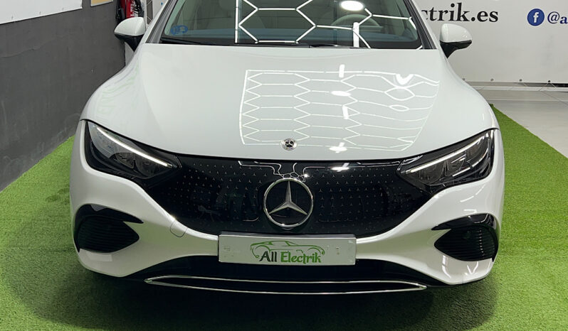 Mercedes Benz EQE 300 lleno