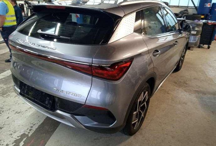 BYD ATTO 3 lleno