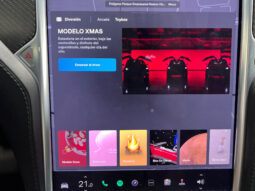 Tesla Model X 100D con FSD lleno