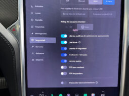 Tesla Model X 100D con FSD lleno
