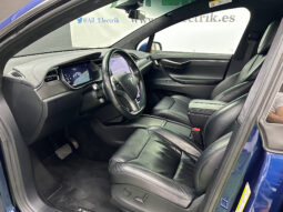 Tesla Model X 100D con FSD lleno