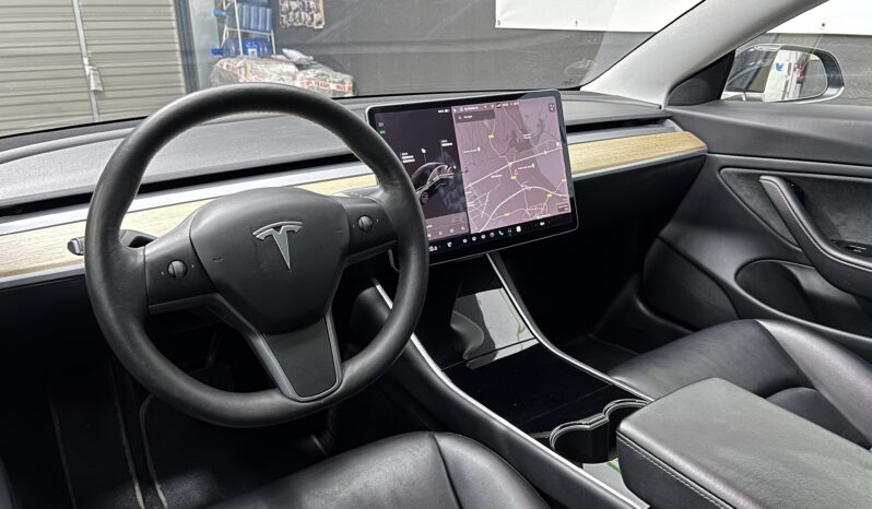 Tesla Model 3 Gran Autonomia AWD con Bola lleno