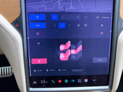 Tesla Model X Raven Gran Autonomia lleno