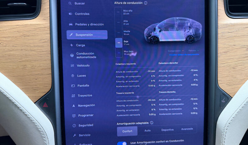 Tesla Model X Raven Gran Autonomia lleno