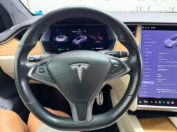 Tesla Model X Raven Gran Autonomia lleno