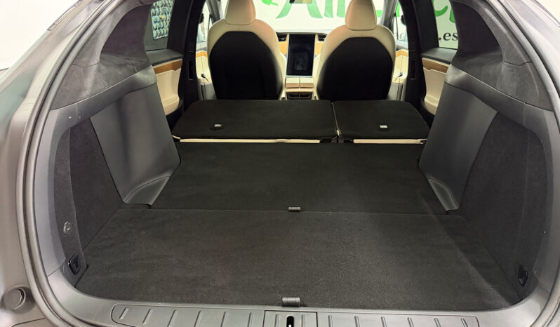 Tesla Model X Raven Gran Autonomia lleno