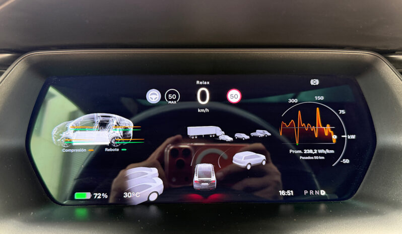 Tesla Model X Raven Gran Autonomia lleno