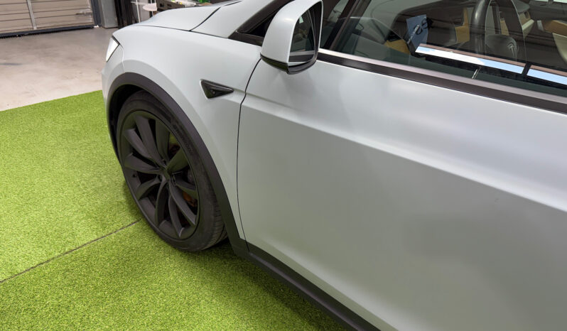 Tesla Model X Raven Gran Autonomia lleno