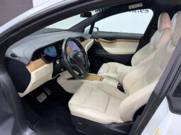 Tesla Model X Raven Gran Autonomia lleno