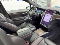 Tesla Model X 90D Carga Gratis lleno