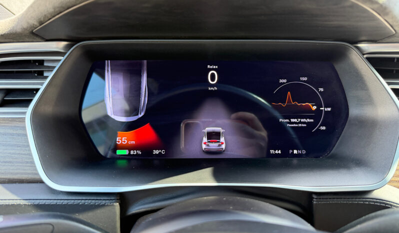 Tesla Model X 90D Carga Gratis lleno