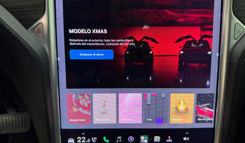 Tesla Model X 90D Carga Gratis lleno