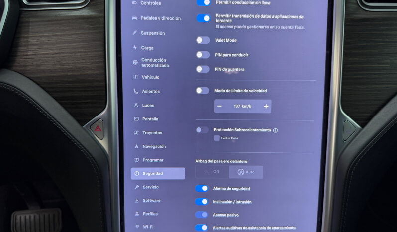 Tesla Model X 90D Carga Gratis lleno