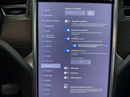 Tesla Model X 90D Carga Gratis lleno