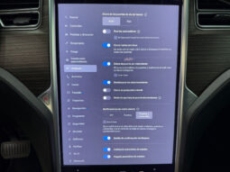 Tesla Model X 90D Carga Gratis lleno