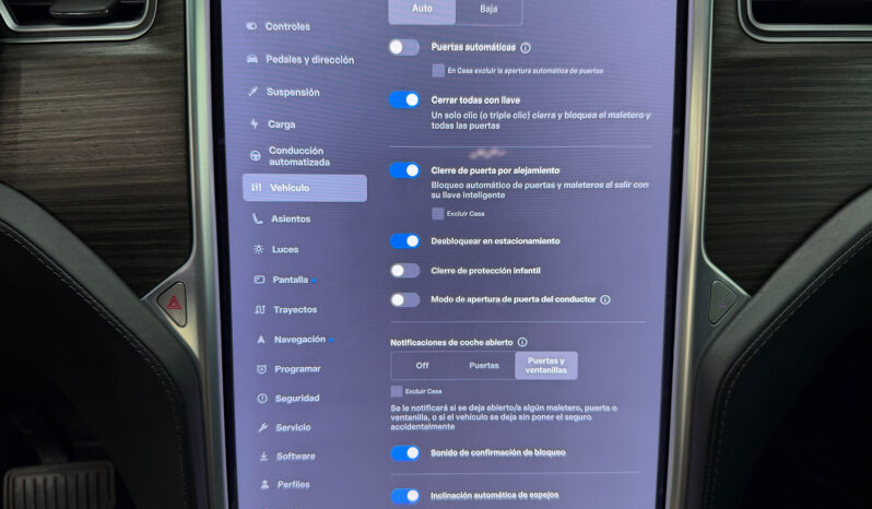 Tesla Model X 90D Carga Gratis lleno