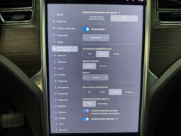 Tesla Model X 90D Carga Gratis lleno