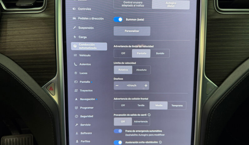 Tesla Model X 90D Carga Gratis lleno