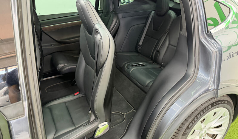 Tesla Model X 90D Carga Gratis lleno