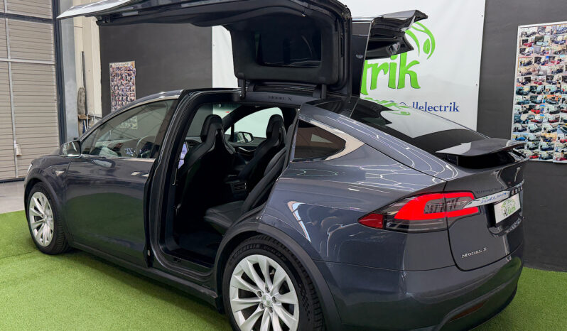 Tesla Model X 90D Carga Gratis lleno