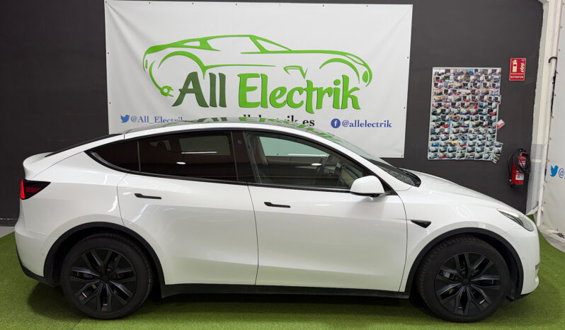 Tesla Model Y Gran Autonomia 4WD lleno