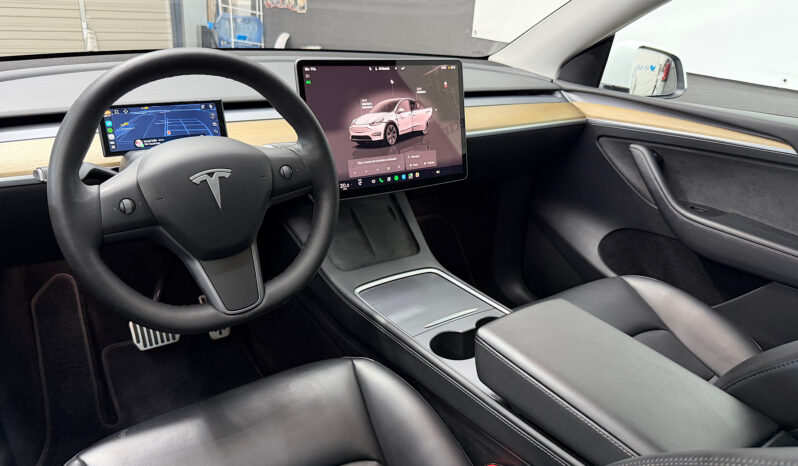 Tesla Model Y Gran Autonomia 4WD lleno