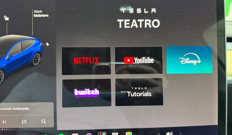 Tesla Model Y Gran Autonomia 4WD lleno