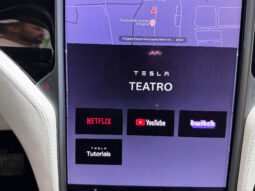 Tesla X Gran Autonomia Raven lleno